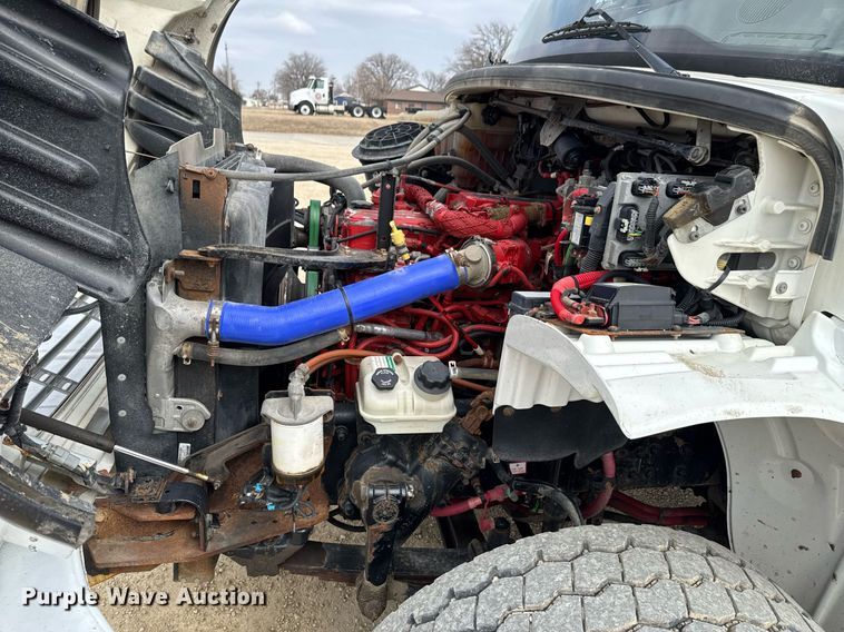 image for item DU9681 2015 Freightliner Business Class M2 crane truck