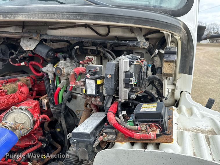 image for item DU9681 2015 Freightliner Business Class M2 crane truck