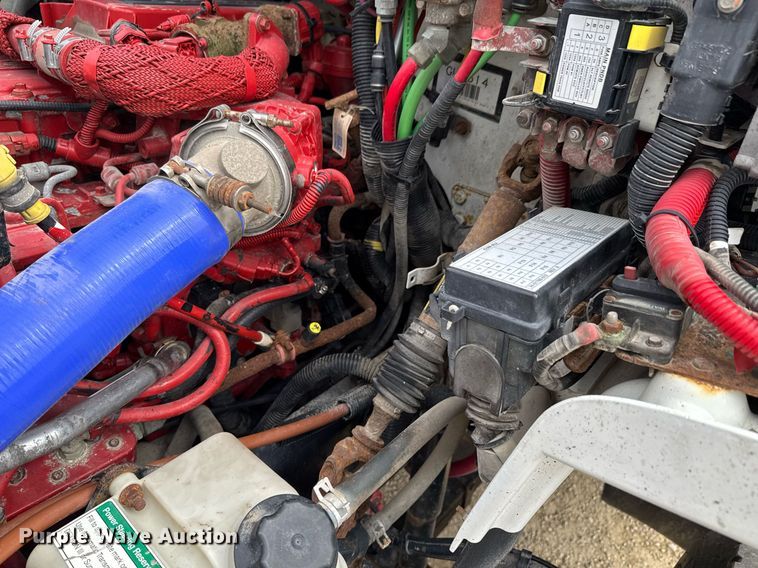 image for item DU9681 2015 Freightliner Business Class M2 crane truck