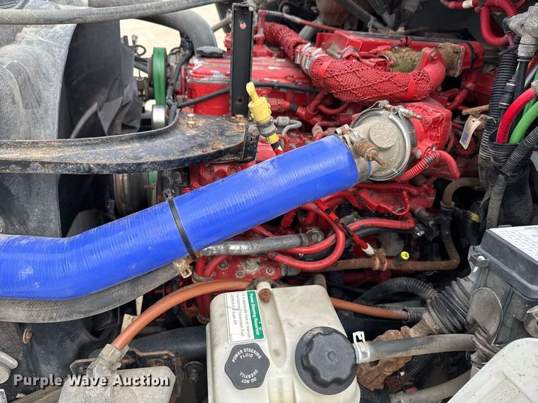 image for item DU9681 2015 Freightliner Business Class M2 crane truck