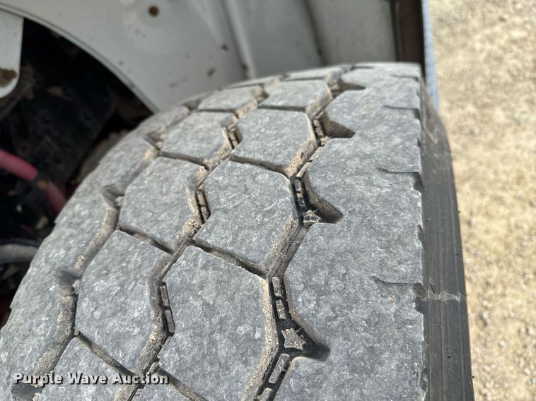 image for item DU9681 2015 Freightliner Business Class M2 crane truck