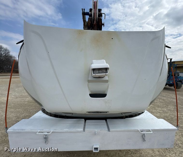 image for item DU9681 2015 Freightliner Business Class M2 crane truck