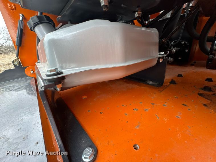 image for item DU9685 Compact utility loader