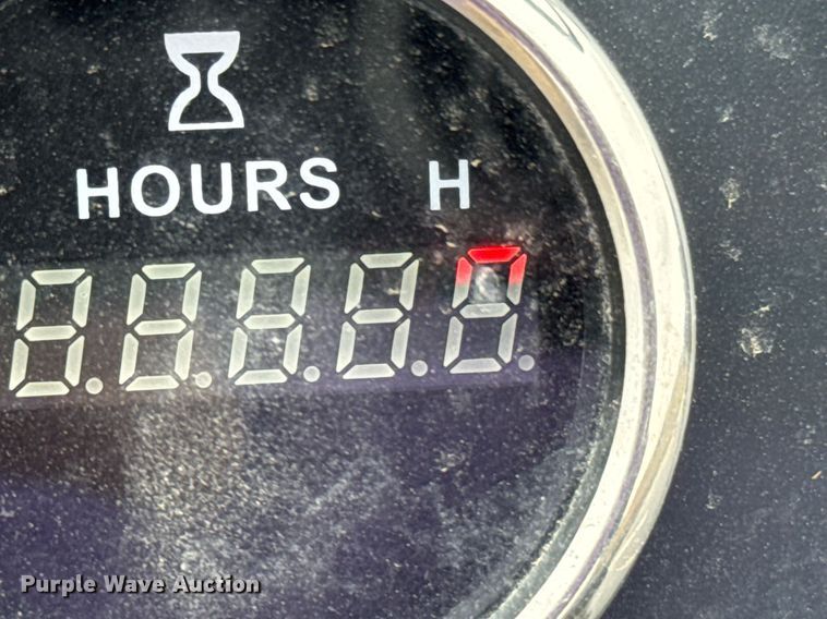 image for item DU9685 Compact utility loader