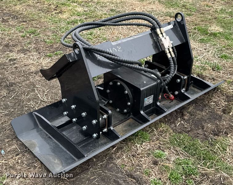 image for item DU9691 2024 AGT SSPC72 skid steer plate compactor