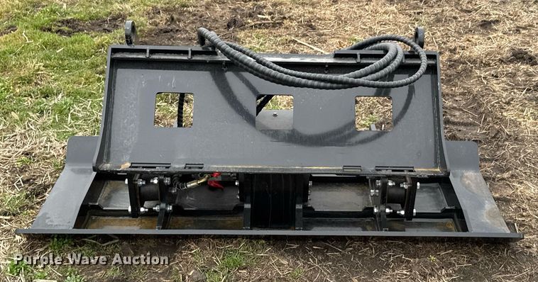 image for item DU9691 2024 AGT SSPC72 skid steer plate compactor