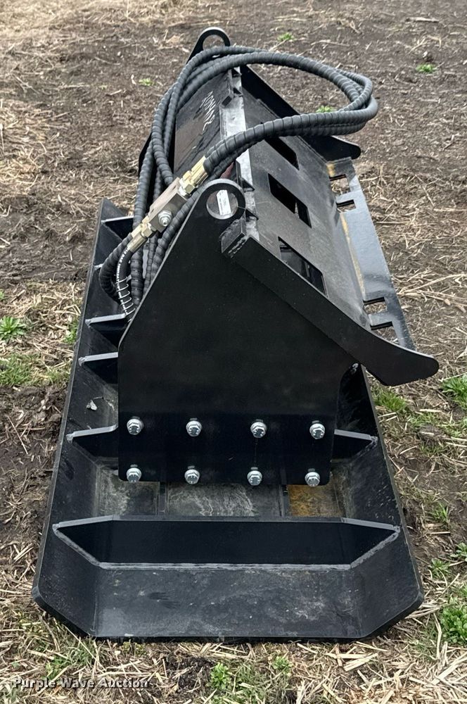 image for item DU9691 2024 AGT SSPC72 skid steer plate compactor