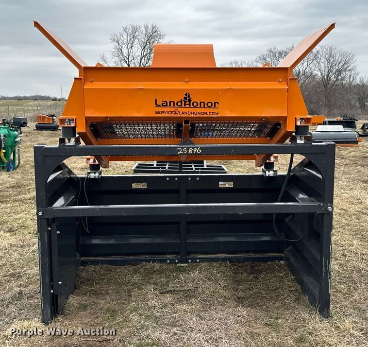 image for item DU9708 LandHonor SMS-64-40G screen