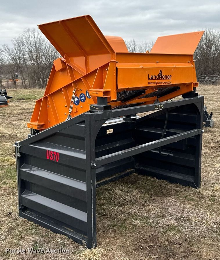 image for item DU9708 LandHonor SMS-64-40G screen