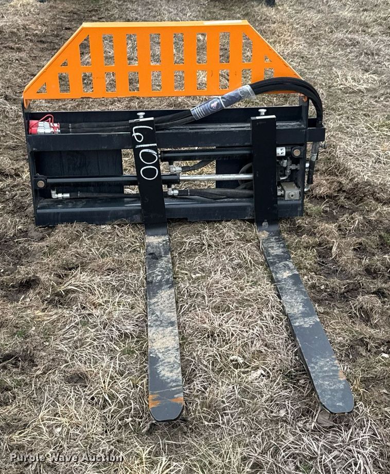 image for item DU9709 2024 Wolverine PFA-11-3300G skid steer forks