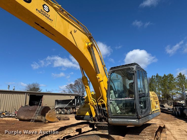 image for item DU9722 2015 Kobelco SK260LC-9 excavator