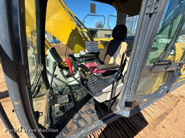 image for item DU9722 2015 Kobelco SK260LC-9 excavator