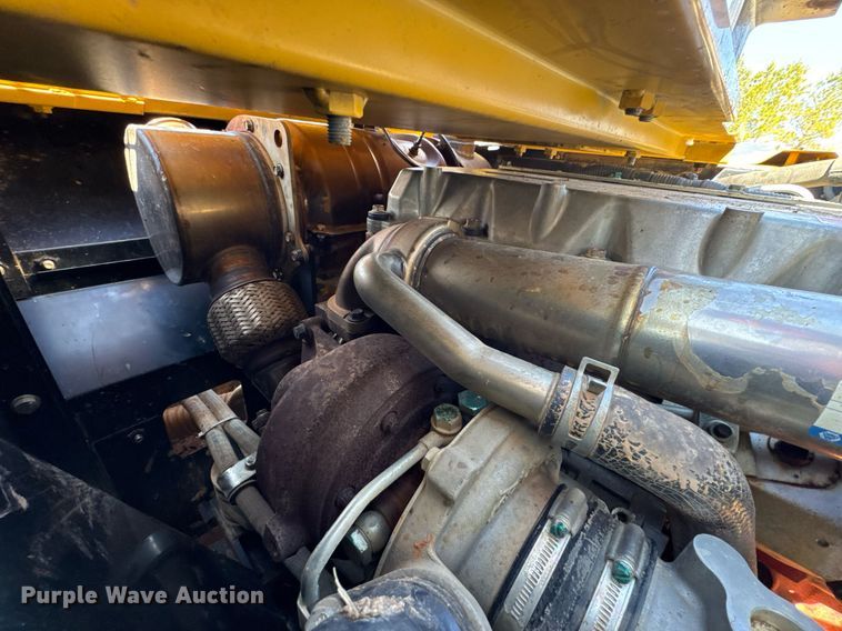 image for item DU9722 2015 Kobelco SK260LC-9 excavator