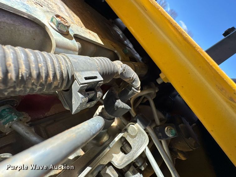 image for item DU9722 2015 Kobelco SK260LC-9 excavator