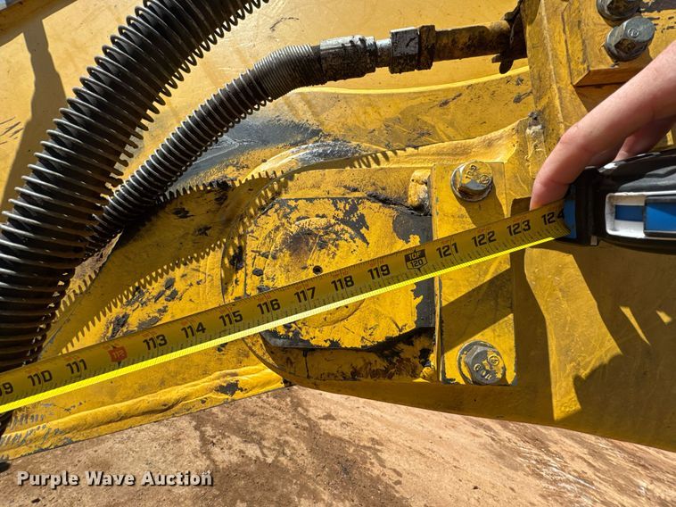 image for item DU9722 2015 Kobelco SK260LC-9 excavator