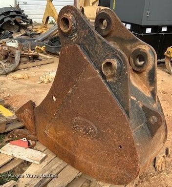 image for item DU9722 2015 Kobelco SK260LC-9 excavator