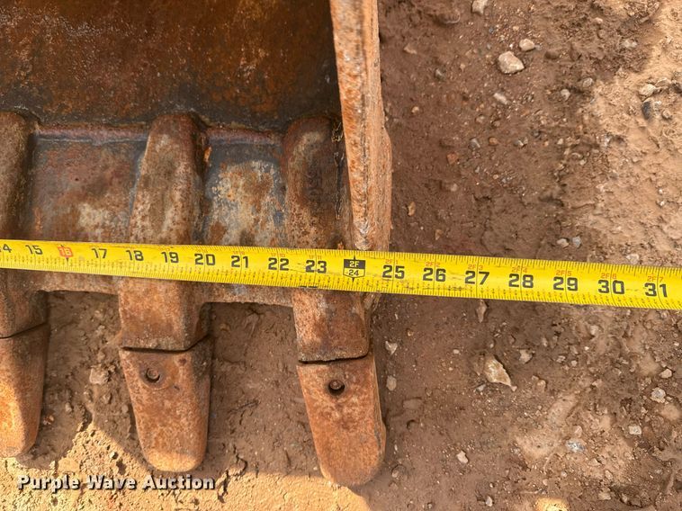 image for item DU9723 2017 Takeuchi TB240 mini excavator