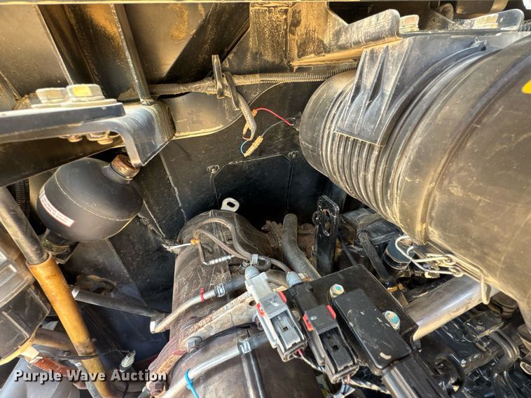 image for item DU9723 2017 Takeuchi TB240 mini excavator