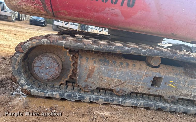 image for item DU9723 2017 Takeuchi TB240 mini excavator