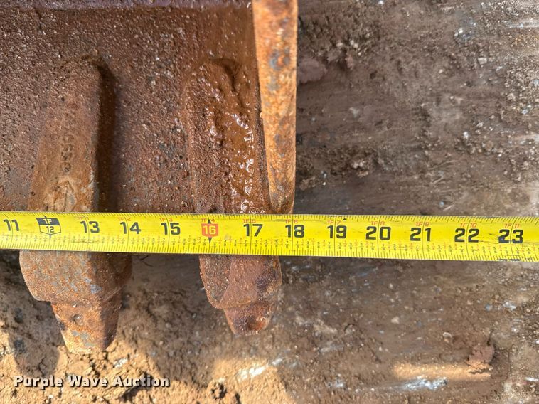 image for item DU9724 2012 Takeuchi TB153FR mini excavator