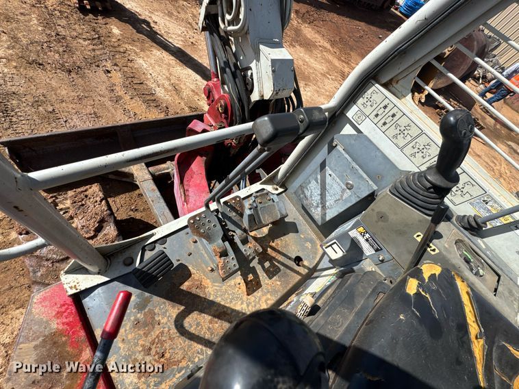 image for item DU9724 2012 Takeuchi TB153FR mini excavator