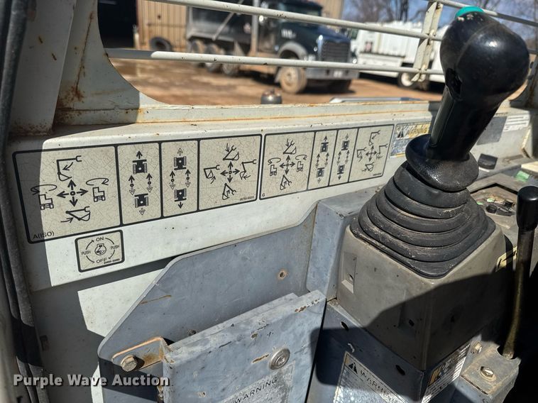 image for item DU9724 2012 Takeuchi TB153FR mini excavator