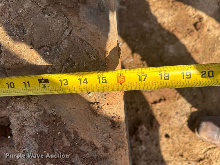 image for item DU9724 2012 Takeuchi TB153FR mini excavator