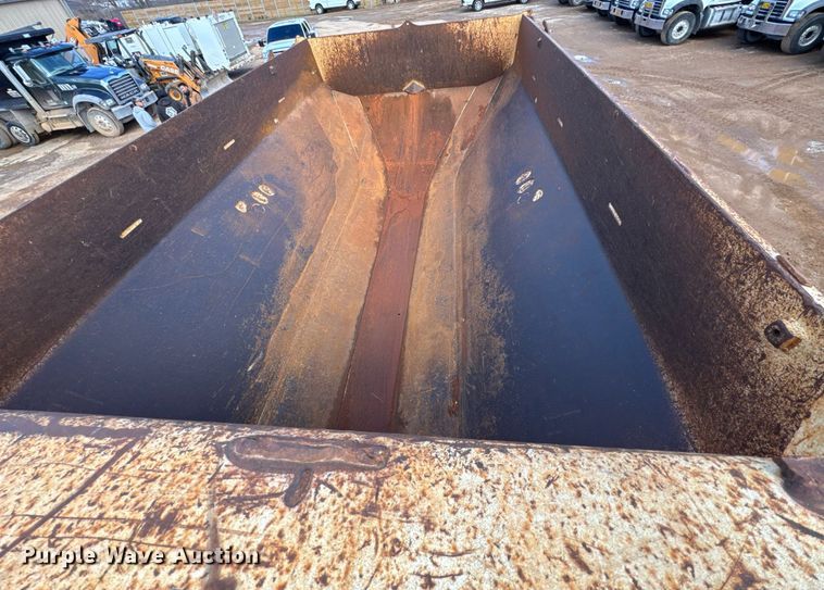 image for item DU9725 2016 Terex TA300 articulated haul truck