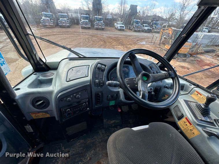 image for item DU9725 2016 Terex TA300 articulated haul truck