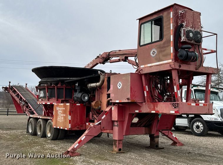 image for item DU9727 1997 Morbark 1200 tub grinder