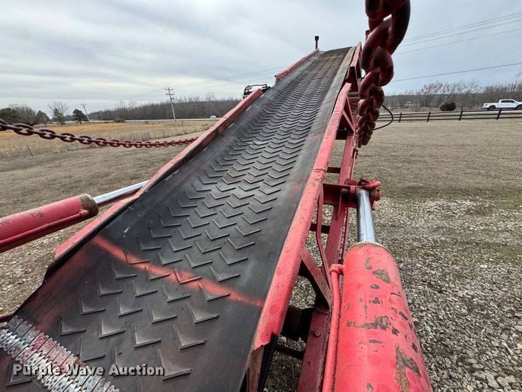 image for item DU9727 1997 Morbark 1200 tub grinder