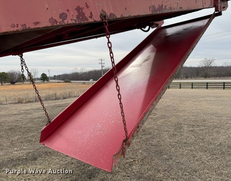 image for item DU9727 1997 Morbark 1200 tub grinder