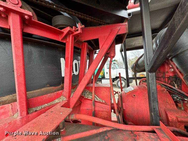 image for item DU9727 1997 Morbark 1200 tub grinder