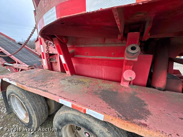 image for item DU9727 1997 Morbark 1200 tub grinder