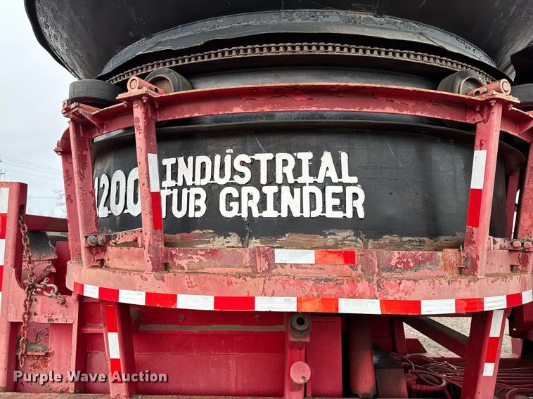 image for item DU9727 1997 Morbark 1200 tub grinder