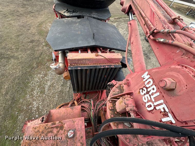 image for item DU9727 1997 Morbark 1200 tub grinder