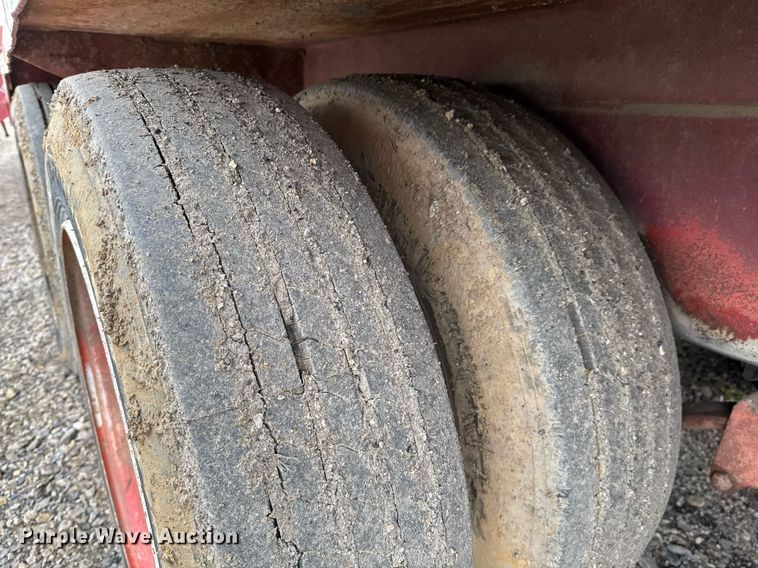 image for item DU9727 1997 Morbark 1200 tub grinder