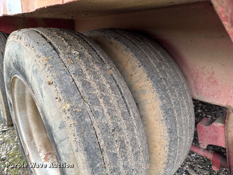 image for item DU9727 1997 Morbark 1200 tub grinder