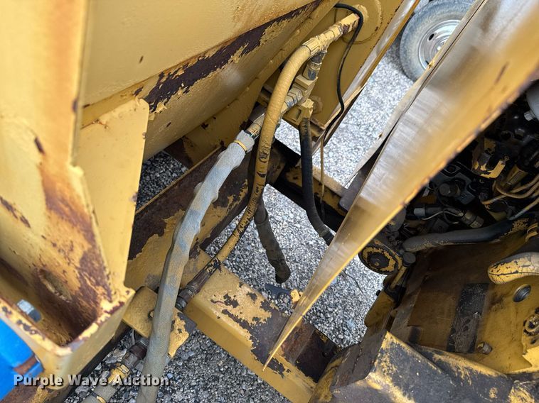 image for item DU9728 Vermeer BC1800A wood chipper