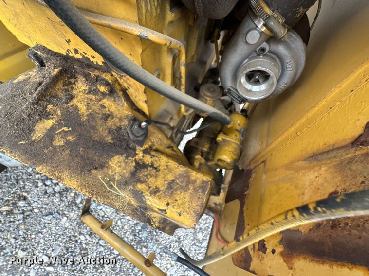 image for item DU9728 Vermeer BC1800A wood chipper