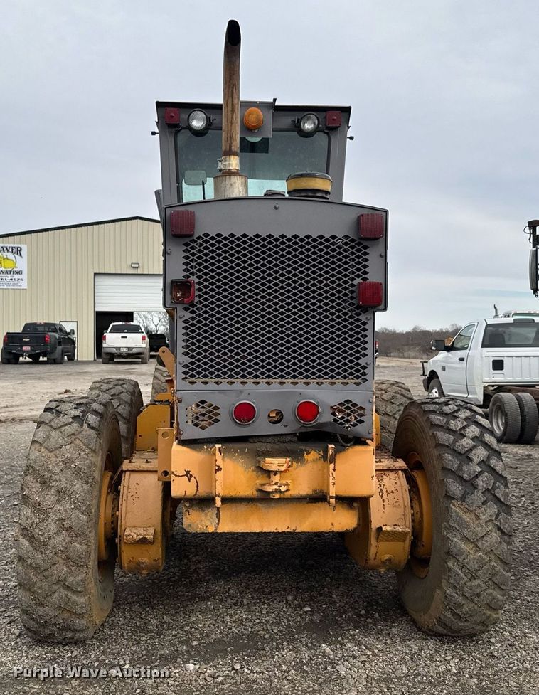 image for item DU9731 1990 Champion 710A motor grader