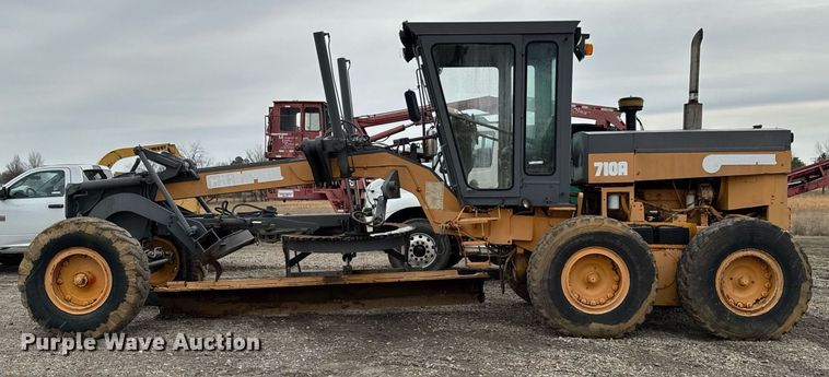 image for item DU9731 1990 Champion 710A motor grader