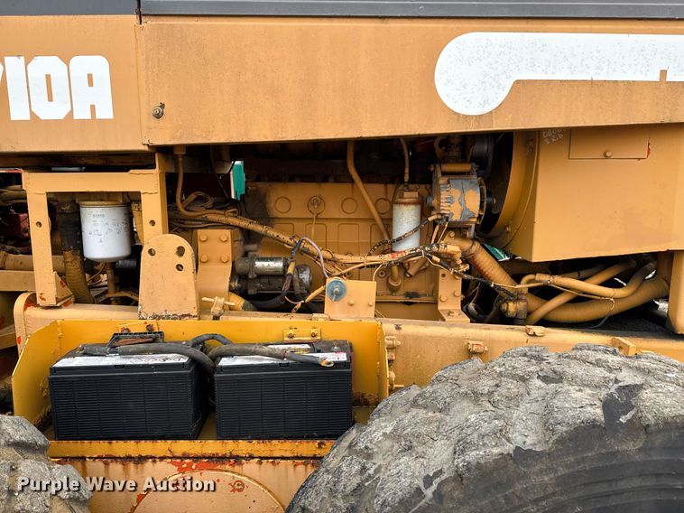 image for item DU9731 1990 Champion 710A motor grader