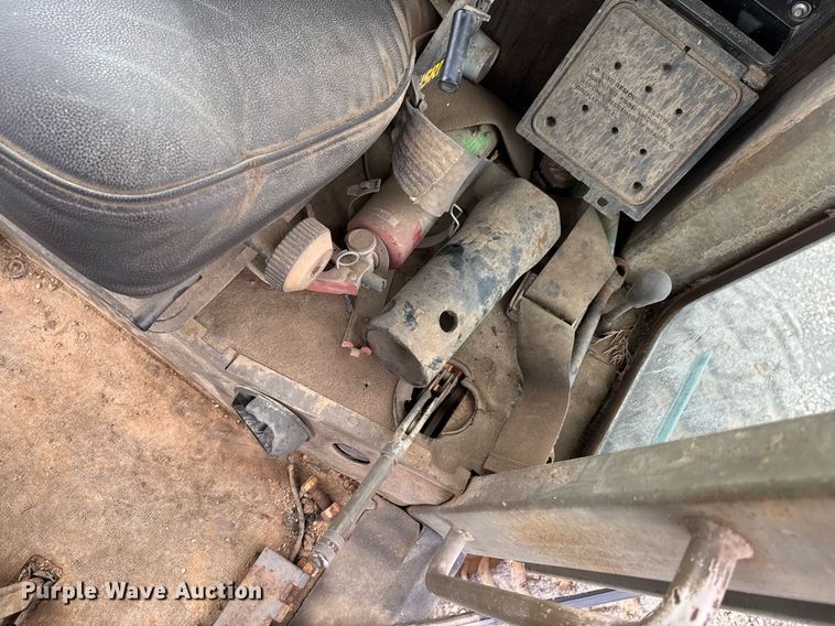 image for item DU9731 1990 Champion 710A motor grader