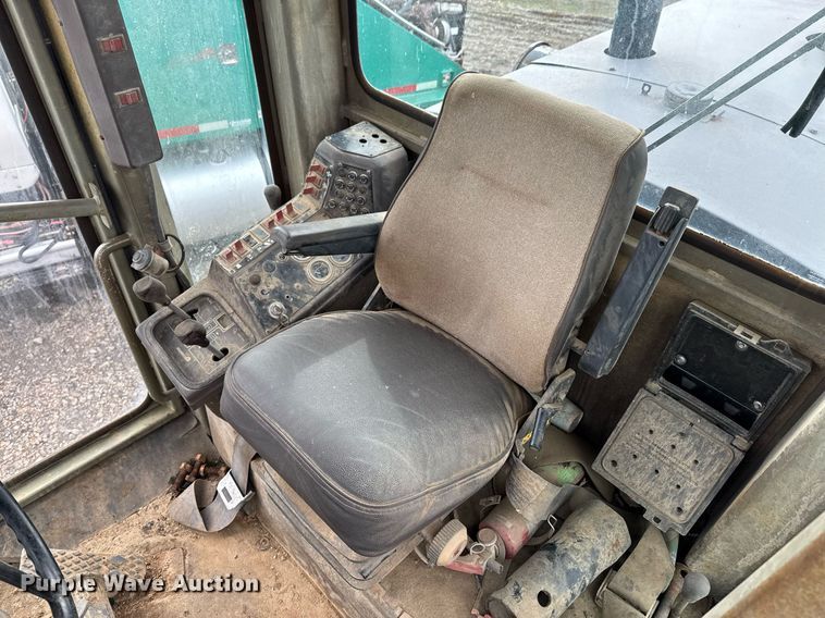 image for item DU9731 1990 Champion 710A motor grader