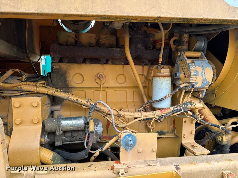 image for item DU9731 1990 Champion 710A motor grader