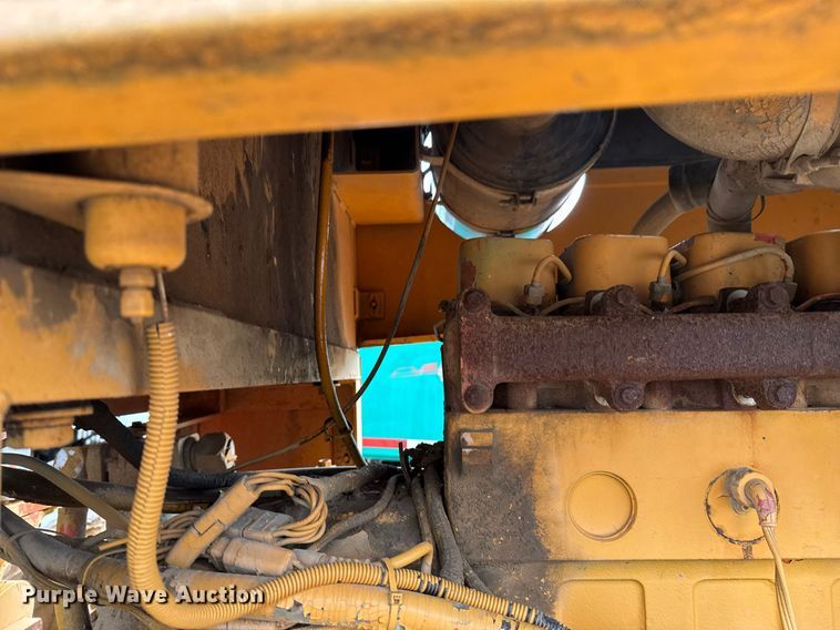 image for item DU9731 1990 Champion 710A motor grader