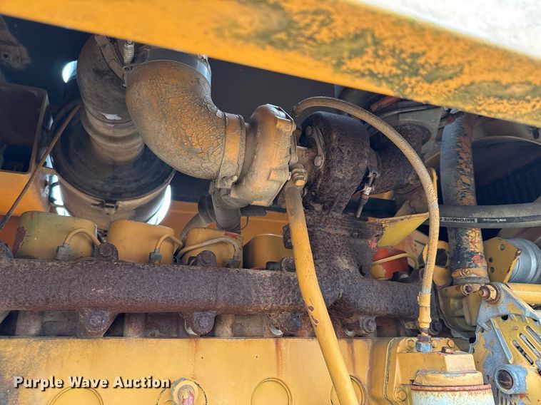 image for item DU9731 1990 Champion 710A motor grader