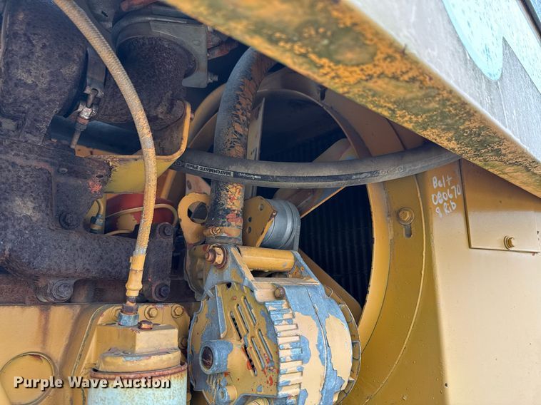 image for item DU9731 1990 Champion 710A motor grader