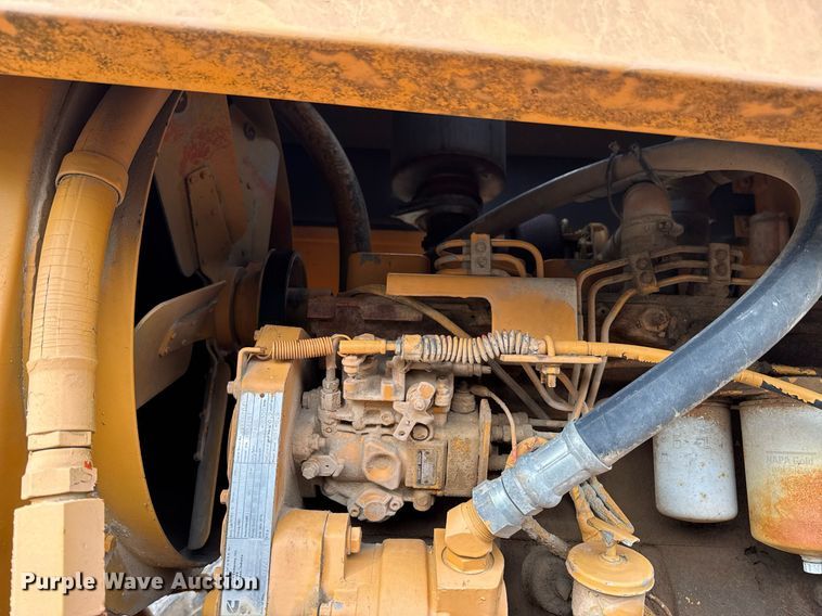 image for item DU9731 1990 Champion 710A motor grader